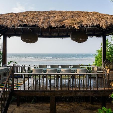 Saffronstays Stella Maris - Luxury Beach Front Villa Near Redi Beach Querim Exterior foto
