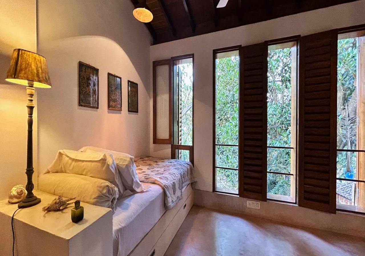 Saffronstays Stella Maris - Luxury Beach Front Villa Near Redi Beach Querim Exterior foto